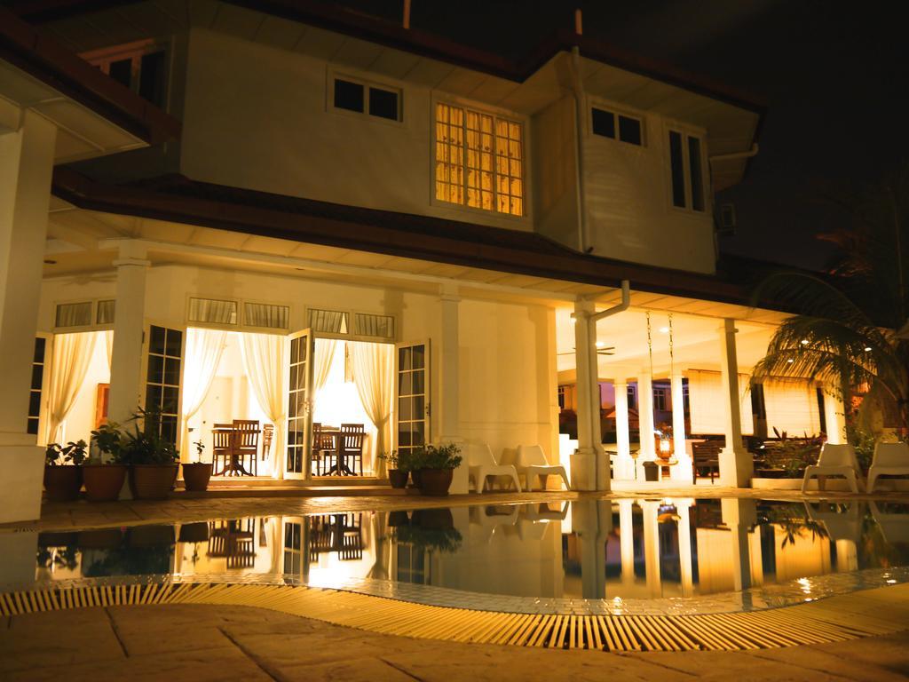 Rumah Putih Near Klia Sepang Zewnętrze zdjęcie